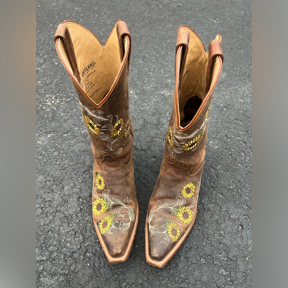 Shyanne Sunflower Boots